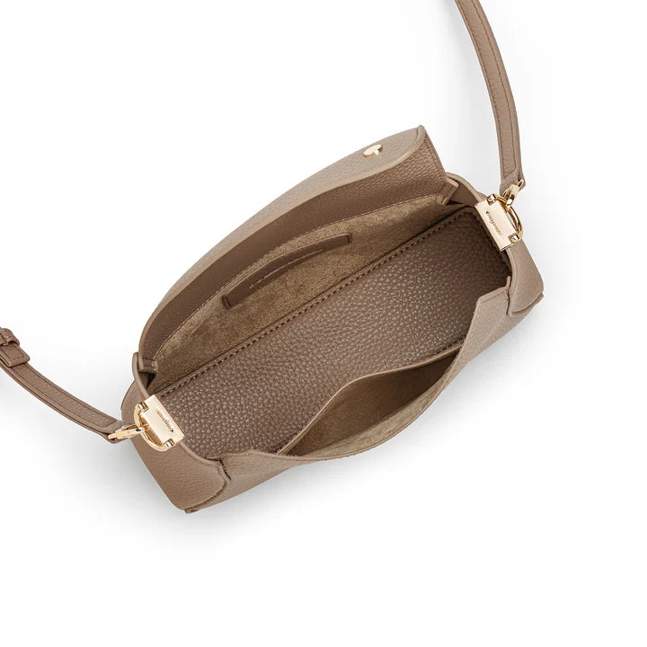 Nami Flap Bag Togo